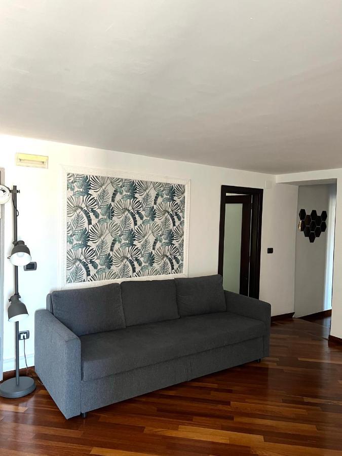 Cuore Di Spaccanapoli Apartment Bagian luar foto
